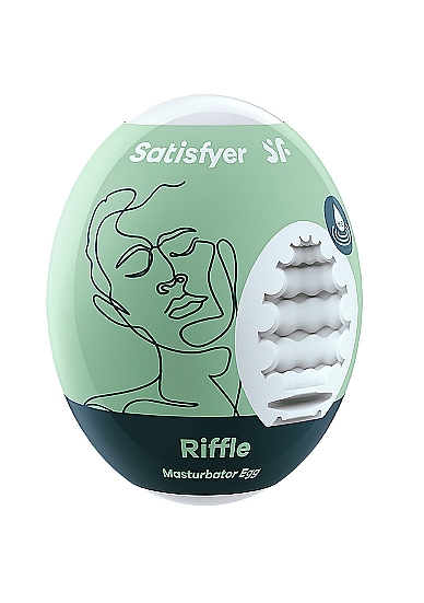 Vienkartinis masturbatorius ,,Satisfyer Masturbator Egg Riffle'' 
 
Vienkartinis masturbatorius „Riffle Egg“ pagamintas iš odą primenančios medžiagos, o bangelių formos iškilumai  stimuliuoja  visą   penį ir jo galiuką. Viduje esantys tekstūros elementai jus maloniai nustebins ir suteiks visiškai kitokią masturbavimosi patirtį. Jis pagamintas iš glotnios, hidroaktyvios TPE gumos, kurios dėka jums  nereikės naudoti lubrikanto  - užteks sudrėkinti masturbatorių nedideliu kiekiu vandens arba seilių. Dėl kompaktiško dydžio šis masturbatorius gali tapti puikiu kelionių palydovu. 
Masturbatorius skirtas vienkartiniam naudojimui. Kiaušinio formos dizainas yra diskretiškas ir idealiai tinka  greitam naudojimui kelionėje . Masturbatorius pagamintas iš naujoviškos, lanksčios, hidroaktyvios TPE gumos, kurią galima sudrėkinti nedideliu kiekiu vandens arba seilių, užtikrinant sklandų malonumą su švelniu pojūčiu. Mėgaukitės didžiausiu malonumu be lubrikanto net keliaudami.  