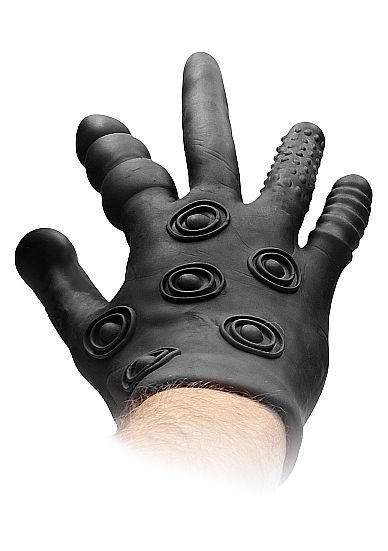 Stimuliuojanti pirštinė ,,Fist It By Shots Stimulation Glove'' 
 
Stimuliuojančios pirštinės nykštys turi didelę apvalią viršūnę, kurią galima naudoti  prostatos arba makšties stimuliacijai . Rodomasis pirštas turi smailų viršų ir 3 iškilimus, kuriuos galėsite naudoti taip, kaip tik jūsų fantazija leidžia. Vidurinysis pirštas - paprastas, glotnus stimuliatorius. Bevardis pirštas turi taškuotą paviršių, kuris sukuria intensyvią stimuliaciją. Mažylis pirštas yra briaunuotas, kad suteiktų daugiau tekstūrinio malonumo. Ant kiekvieno iš šios stimuliuojančios pirštinės piršto galite užmauti penkis stimuliuojančius žiedus ir ši pirštinė taps jūsų  miegamojo herojė , ir apdovanos jus  daugkartiniais orgazmais !!   
Tinkamai prižiūrint - ši pirštinė tarnaus jums ilgai. Prieš ir po kiekvieno naudojimo nuplaukite ją šiltu vandeniu ir švelniu muilu arba  specialiu žaislų valikliu . Leiskite išdžiūti natūraliai. Šį sekso žaislą laikykite stalčiuje, specialiame maišelyje arba kitoje vietoje, kurioje nėra dulkių. Laikykite jį atokiau nuo kitų sekso žaislų. Nepalikite tiesioginiuose saulės spinduliuose ir niekada nelaikykite jo dideliame karštyje. 
Rekomenduojama naudoti kartu su  vandens pagrindo lubrikantu . Nenaudokite silikoninių lubrikantų, aliejų ar kremų, nes jie gali sugadinti pirštinės medžiagą ir apriboti jos veikimą bei galiojimo laiką. 