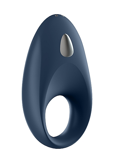 Penio žiedas „Mighty One Ring" - Mėlynas 
 
„Mighty One Ring"  varpos žiedas, pagamintas iš kūnui draugiško silikono, padidina patvarumą ir atitolina ejakuliaciją. Be to, stipri vibracija, kurią galima valdyti programėle, vienodai stimuliuoja abu partnerius. Suderinamas su nemokama Satisfyer programėle – galima iOS ir Android. Pagaminta iš minkšto, odai nekenksmingo medicininio silikono. 10 vibracijos programų „Mighty One Ring" valdomas penio žiedas aplikacija suteikia didesnę ištvermę ir uždelstą ejakuliaciją meilės žaidimo metu. Žiedas pagamintas iš minkšto, odai malonaus silikono ir lanksčiai prisitaiko prie varpos. Taip atsirandantis kraujotakos stabdymo efektas sustiprina erekciją, todėl galite jausti neįtikėtiną malonumą. Sekso metu „Mighty One Ring" glosto ir jus, ir jūsų partnerį stipriomis vibracijomis, kurias galima valdyti ne tik „One Touch“ mygtuku, bet ir nemokama „Satisfyer Connect“ programėle. Be nuotolinio valdymo pulto, jis turi daugybę funkcijų, tokių kaip vibracijos programų kūrimas pagal aplinkos triukšmą arba Spotify grojaraščius. Ką dar gali padaryti šis žiedas? 
Dėl vandeniui atsparios apdailos (IPX7), Satisfyer Powerful One bus puikus palydovas vonioje ir duše. Įrenginyje nutrūkus maitinimui, įmontuotas baterijas galima lengvai įkrauti naudojant pridedamą USB laidą. 
Po žaidimo žiedą galima nuplauti šiltu vandeniu ir trupučiu švelnaus muilo, o tada apipurkšti sekso žaislų dezinfekavimo priemone, kad būtų užtikrinta tobula higiena.
