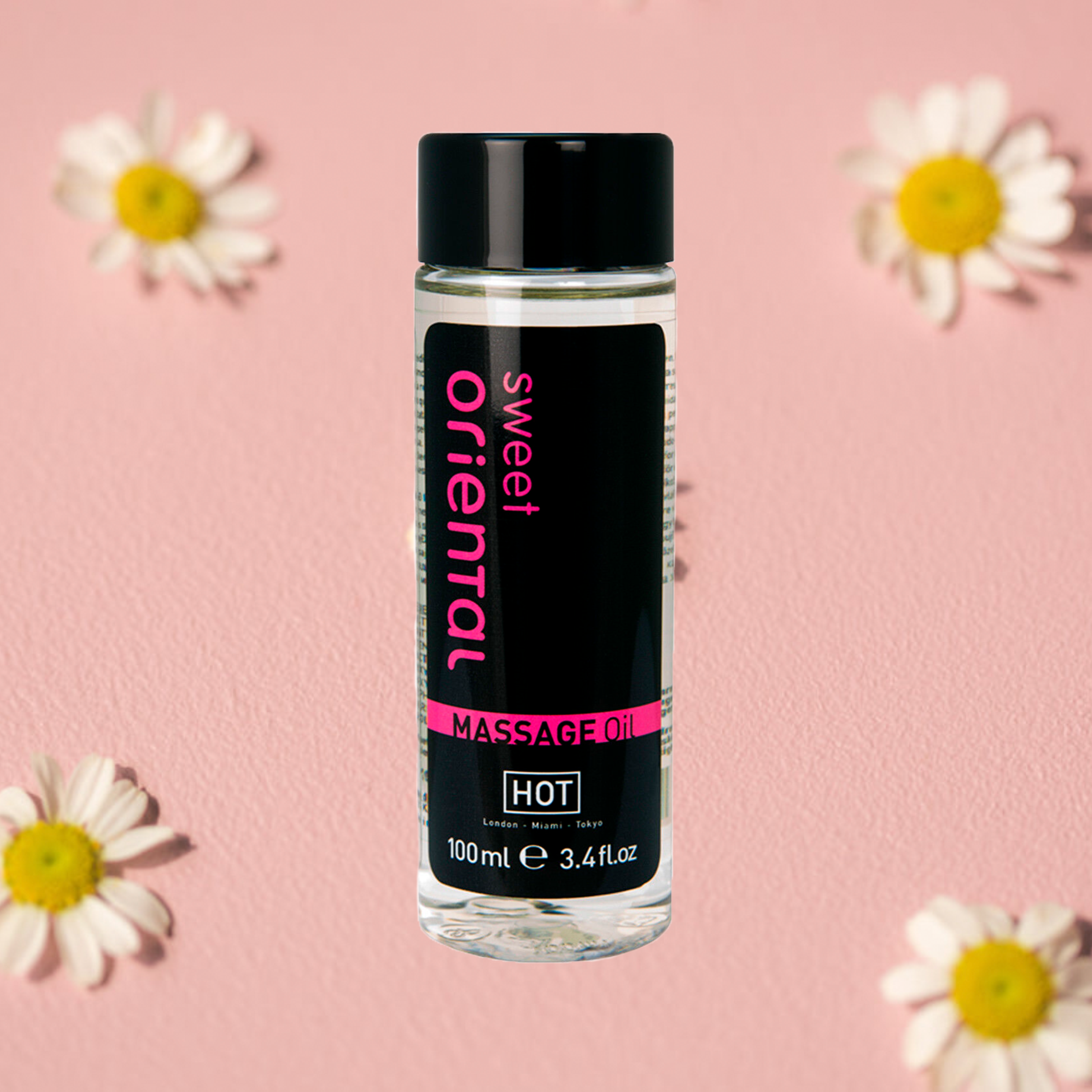 MASAŽO ALIEJUS "HOT SWEET ORIENTAL" - 100 ML  
“HOT” masažo aliejus leis Jums mėgautis  nepamirštamais atpalaiduojančiais arba erotiniais masažais .  
Tai iš  aukštos kokybės  ingredientų sukurtas produktas,  praturtintas E vitaminu , kuris puoselėja ir lepina Jūsų odą. 
Šis aliejus nustebins Jus savo  išskirtinėmis bei subtiliomis aromatų natomis , kurios sukurs aistringą ir jaudinančią atmosferą meilės žaidimams. 
Aliejus puikiai tepasi, ilgai išlieka ir lengvai dozuojasi.