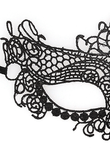 AKIŲ KAUKĖ ,,QUEEN BLACK LACE MASK”  
  
,,Queen Black Lace Mask”  – tai rankų darbo,  aukštos kokybės , lengva ir lengvai dėvima kaukė serija, kurios detalės pasižymi moderniu Venecijos įkvėptu dizainu. 
Sukurta naudojant lazerinio pjovimo technologiją iš geriausių, ekologiškų medžiagų. 
Ši kaukė jums tikrai suteiks  viliojančios paslapties ! Užsidėkite ir nusiimkite kai pati to norite.  
Dvi kokybiškos juostelės laikys kaukę vietoje, kad galėtumėte patogiai  dėvėti ar ilgai žaisti.   
Ši kaukė yra puikus pasirinkimas jausmingam žaidimui, bet taip pat puikiai tinka išleistuvėms, vestuvėms, mados šou, Užgavėnėms, teminiams vakarėliams, kaukių baliams, kostiumų renginiams ir kt.