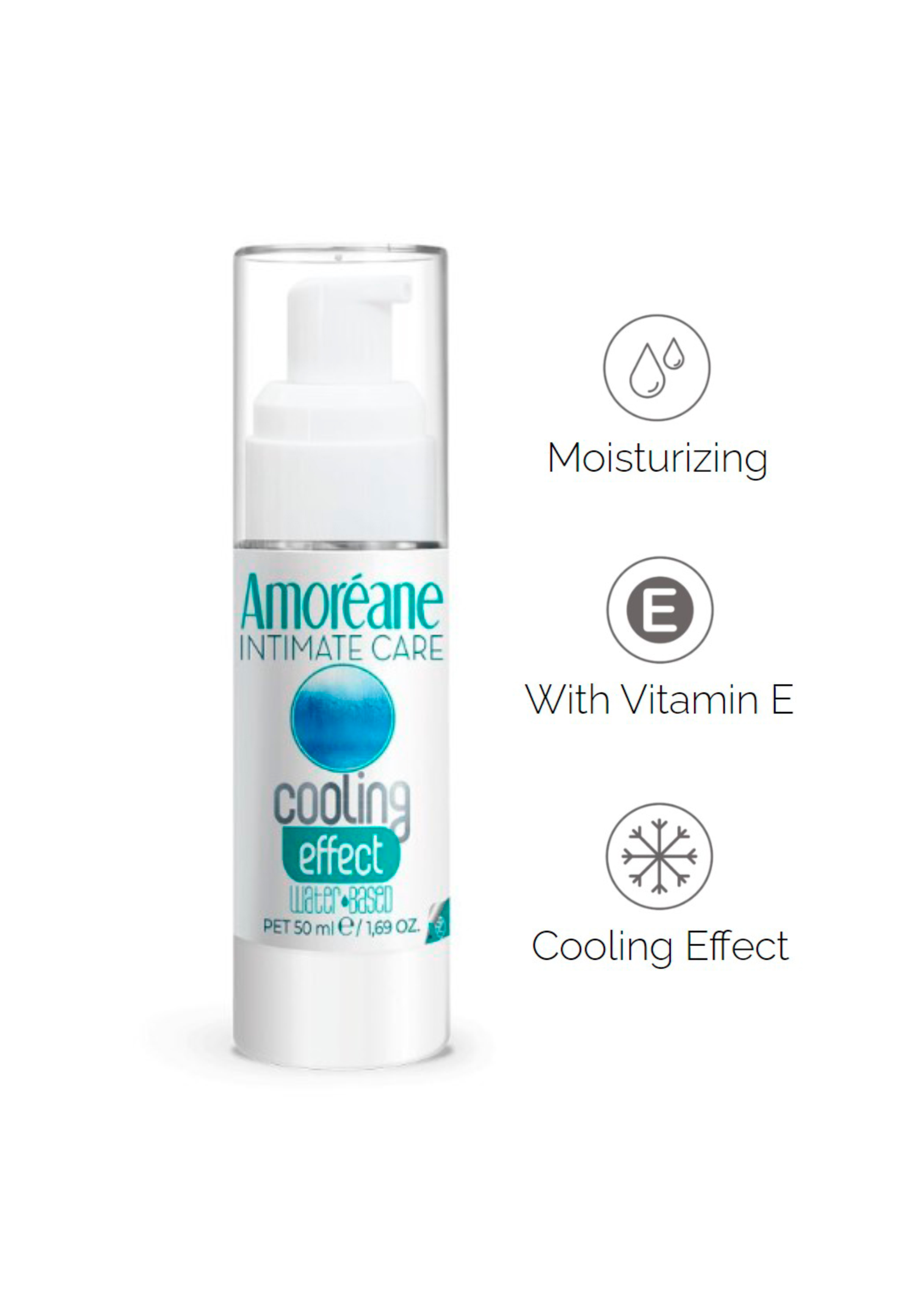 VĖSINANTIS VANDENS PAGRINDO LUBRIKANTAS "AMOREANE COOLING EFFECT" - 50 ML 
Vandens pagrindo  lubrikantas “Amoréane Cooling Effect” yra  unikalus  - jis ne tik  maksimaliai drėkina , bet suteikia  šaldantį poveikį , kuris dar labiau įjautrina erogenines kūno sritis. 
Šio lubrikanto sudėtis  praturtinta natūraliais ingredientais : 
Aloe Vera Geliu , kuris: 
Veikia kaip drėkiklis; 
Skatina odos kolageno ir natūralios hialurono rūgšties susidarymą; 
Sudėtyje turi vitamino B7 - veikiančio gaivinančiai ir priešuždegimiškai; 
Minkština odą; 
Pasižymi antioksidaciniu poveikiu, neutralizuojančiu laisvųjų radikalų poveikį dėl vitaminų C ir E, kurie suteikia odai papildomo švytėjimo. 
Mentha Piperitha aliejumi , kuris: 
Gaivina ir suteikia šalčio poveikį pateptai vietai; 
Padeda sulaikyti odos drėgmę; 
Atpalaiduoja ir veikia priešuždegimiškai. 
Jūros fitoplanktono ekstraktu , kuris: 
Suteikia drėkinimą, kuris primena natūralią kūno drėgmę; 
Atjaunina ir regeneruoja odą bei didina odos elastingumą; 
Apsaugo nuo sudirginimo ir šerpetojimo. 
Jūriniu kolagenu,  kuris:  
Aprūpina organizmą maistinėmis medžiagomis; 
Geba sulaikyti skysčius, tad oda tampa itin sudrėkinta; 
Minkština, maitina ir drėkina odą. 
Lubrikantas  tinka visų tipų odai , yra neriebus, nepalieka likučių ir lengvai valosi. 
Tinkamas naudoti vaginalinei sueičiai, suderinamas su visais prezervatyvais ir sekso žaislais. 
  
Kaip išsirinkti ir tinkamai naudoti lubrikantą?