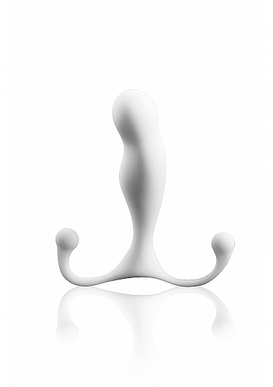Prostatos masažuoklis - analinis kaištis ,,Maximus Trident'' 
 
Šis prostatos masažuoklis savo forma yra panašus į ,,MGX'' prostatos masažuoklį, bet  turi ryškią, svogūno formos galvutę ir yra platesnis . ,,Maximus Trident'' suteiks intensyvesnę analinę ir prostatos stimuliaciją su mažesniu judrumu. Dėl šios priežasties ,,Maximus" tinka naudotojams su geresniu raumenų tonusu. Palyginti su ,,Progasm", tikėkitės panašaus, bet mažiau koncentruoto stimuliavimo lygio ir šiek tiek švelnesnio pojūčio. 
Naujame ,,Trident" serijos modelyje įdiegta daugiaašė judesio technologija, kuri užtikrina didesnę galvutės judesių laisvę ir suteikia daugiau įvairių pojūčių. Ši papildoma funkcija sukuria išskirtinio malonumo dimensiją, todėl vyrui lengviau pasiekti didįjį O. 
 
Kaip tai veikia? 
,,Aneros" prostatos masažuoklis leidžia vyrams patiems patogiai ir diskretiškai atlikti prostatos masažą. Atliekant analinius Kėgelio pratimus, ,,Aneros" konstrukcijoje naudojamas  savaime besisukantis mechanizmas, kuris stimuliuoja prostatą iš vidaus ir iš išorės per tarpvietę . Tai atliekama visiškai laisvomis rankomis, todėl naudotojas gali laisvai tyrinėti pojūčius bet kokiose padėtyse. 
Naudojantis ,,Aneros" stimuliatoriumi vis labiau atsipalaiduojama. Kiekviena sesija tęsia ankstesniąją, gerindama jūsų kūno supratimą apie patirtus pojūčius ir įtraukdama naujus. Praktikuodamasis ir tyrinėdamas,  naudotojas gali pasiekti kūno ir proto malonumo viršūnę , vadinamą ,,Super-O". 
Naudokite ,,Maximus Trident" masturbacijos, preliudijos ar sekso metu, kad padidintumėte malonumą , arba švelniai kilstelėkite jį, kad išlaisvintumėte P taško orgazmo potencialą. 
Tinkamai prižiūrint šis prostatos masažuoklis tarnaus jums ilgai. Prieš ir po kiekvieno naudojimo nuplaukite jį šiltu vandeniu ir švelniu muilu arba  specialiu žaislų valikliu . Leiskite išdžiūti natūraliai. Šį sekso žaislą laikykite stalčiuje, specialiame maišelyje arba kitoje vietoje, kurioje nėra dulkių. Laikykite jį atokiau nuo kitų sekso žaislų. Nepalikite tiesioginiuose saulės spinduliuose ir niekada nelaikykite jo dideliame karštyje. 
Rekomenduojama naudoti kartu su  vandens pagrindo lubrikantu . Nenaudokite silikoninių lubrikantų, aliejų ar kremų, nes jie gali sugadinti kaiščio medžiagą ir apriboti jo veikimą bei galiojimo laiką. 